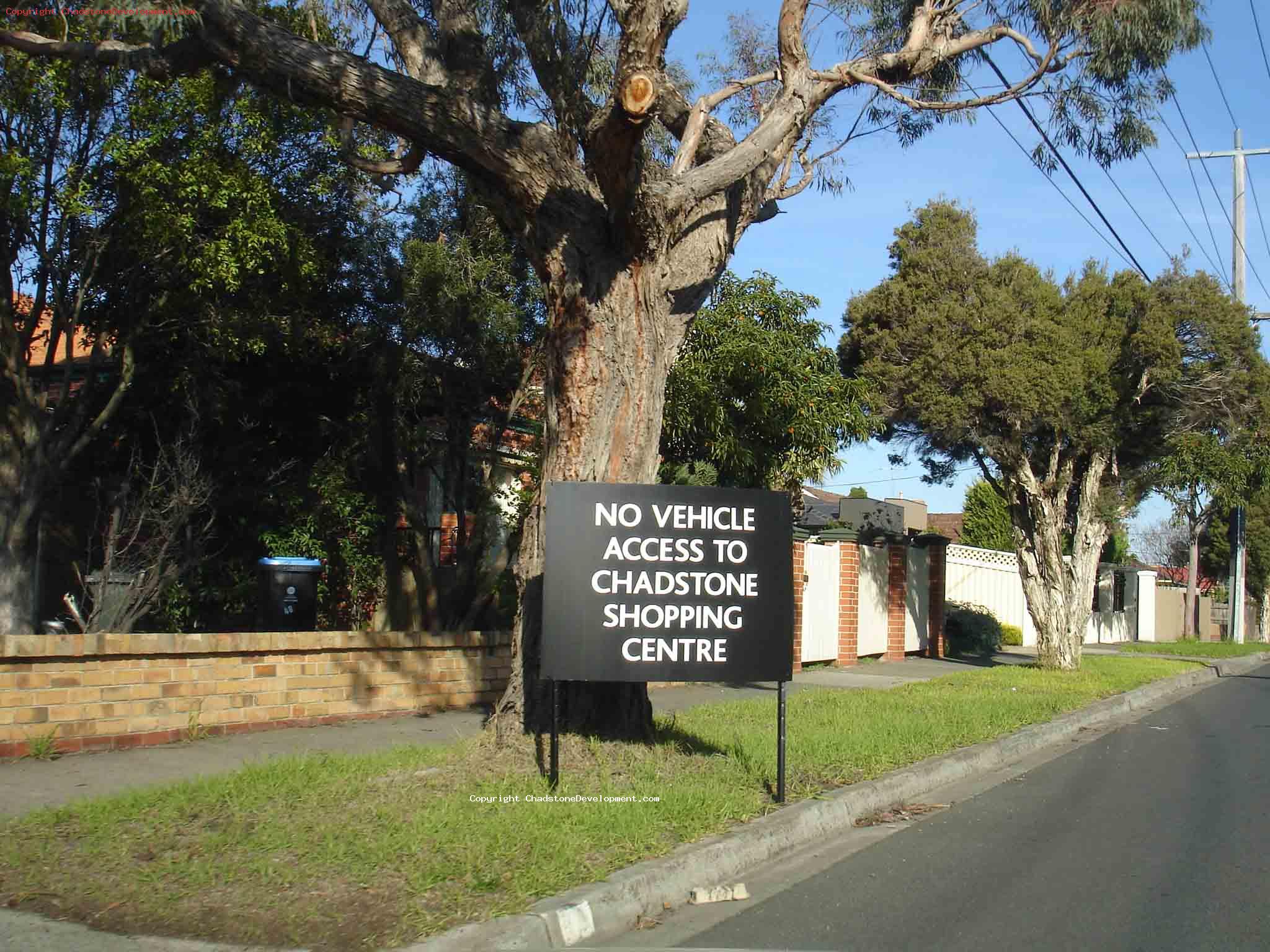 Capon St - No Vehicle access to shopping centre - Chadstone Development Discussions