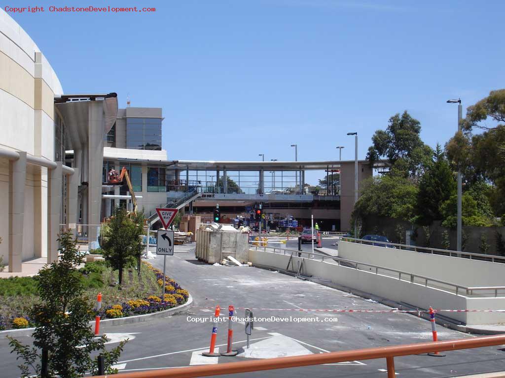 David Jones bridge - Chadstone Development Discussions