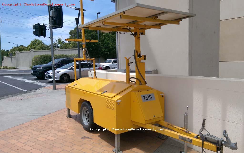 VicRoads 7618 trailer to alter traffic signal sequence at Middle Rd - Chadstone Development Discussions