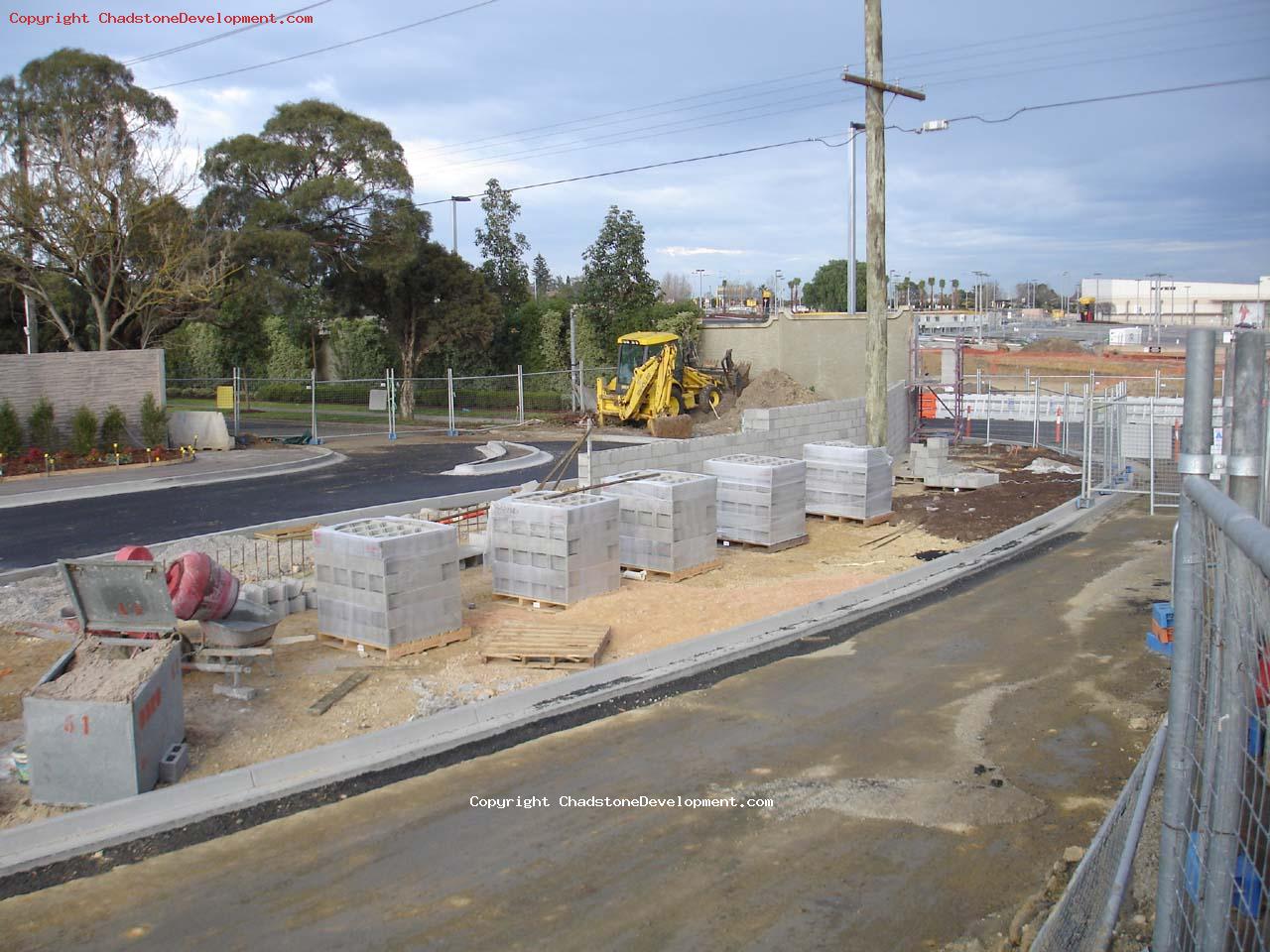 Capon St privacy wall under construction - Chadstone Development Discussions