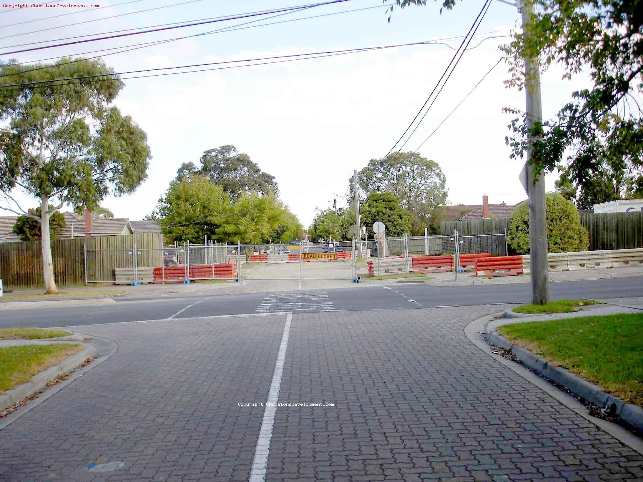 Middle Road, blocked to cars & pedestrians - Chadstone Development Discussions