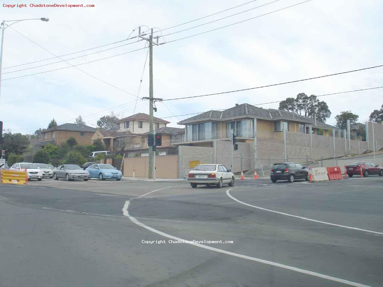 Cars turning right into middle rd - Chadstone Development Discussions