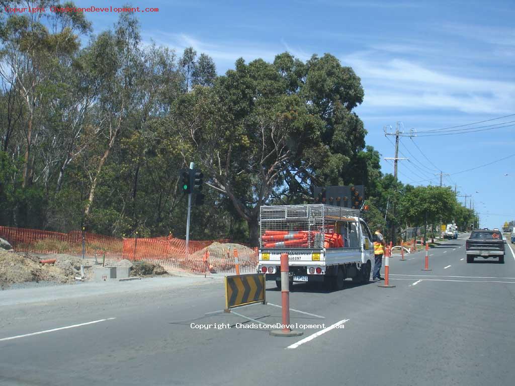 2 lanes blocked on Warrigal Road - Chadstone Development Discussions