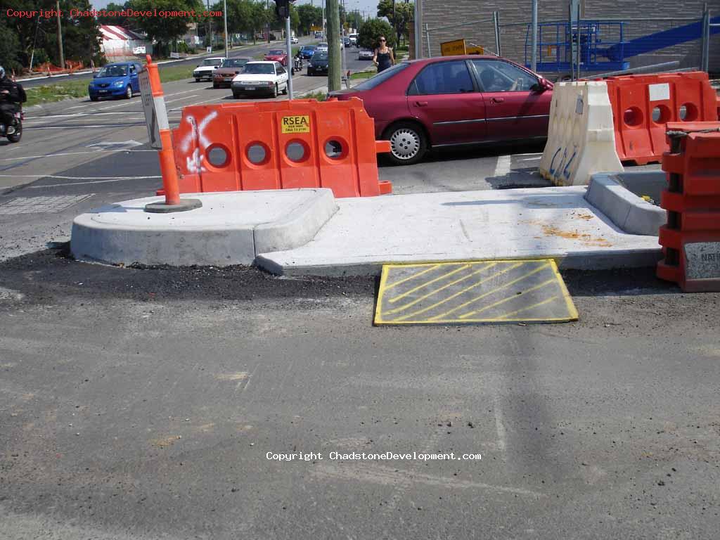 Pedestrian crossing/median strip, Middle Rd - Chadstone Development Discussions